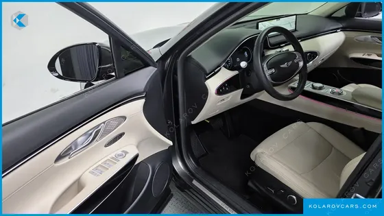 GENESIS GV70 2.5T GASOLINE 2WD
