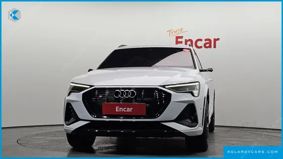 AUDI E-TRON S