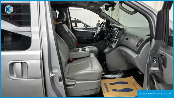 HYUNDAI STAREX 4WD CAMPING CAR