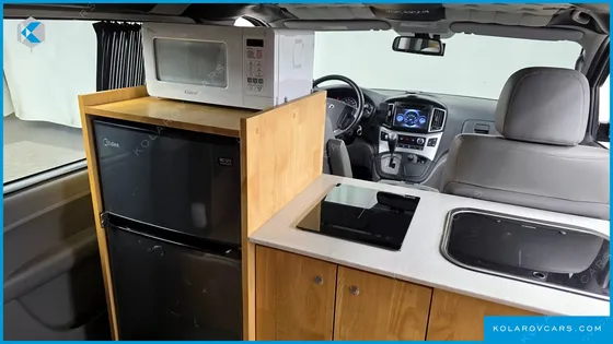 HYUNDAI STAREX 4WD CAMPING CAR