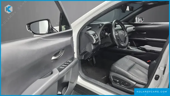 LEXUS UX 2.0 2WD