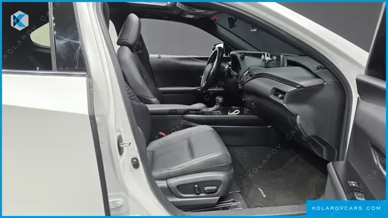 LEXUS UX 2.0 2WD