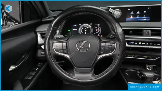 LEXUS UX 2.0 2WD