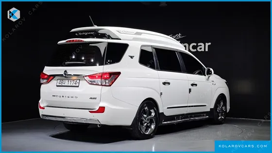 KGM - SSANGYONG KORANDO 4WD CHATEAU 9-SEATER
