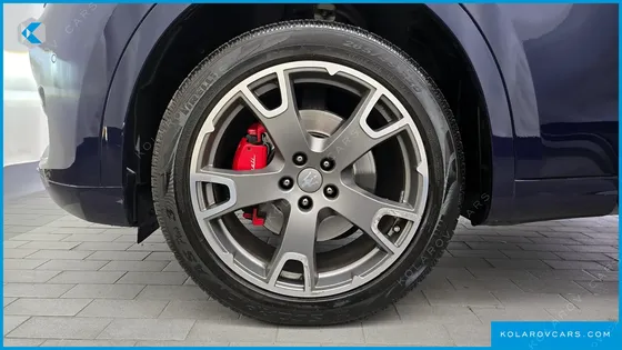 MASERATI LEVANTE 3.0 AWD
