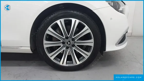 MERCEDES E-CLASS E300E 4MATIC EXCLUSIVE