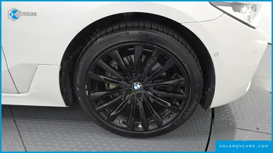 BMW GRAN TURISMO (GT) 640I XDRIVE LUXURY