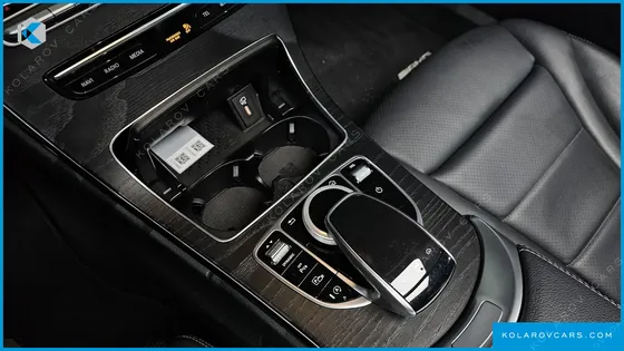 MERCEDES C-CLASS C220 D 4MATIC AMG LINE