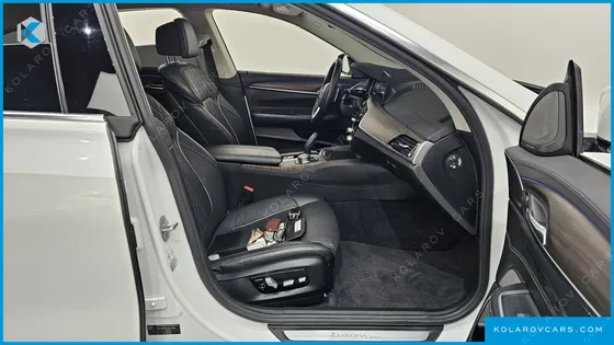 BMW GRAN TURISMO (GT) 640I XDRIVE LUXURY