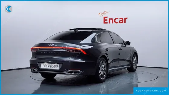 HYUNDAI GRANDEUR CALLIGRAPHY