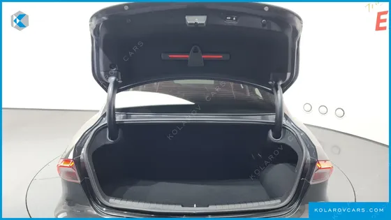 HYUNDAI GRANDEUR CALLIGRAPHY