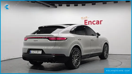 PORSCHE CAYENNE 3.0 COUPE PLATINUM EDITION