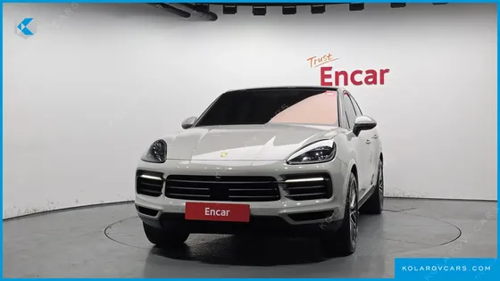 PORSCHE CAYENNE 3.0 COUPE PLATINUM EDITION