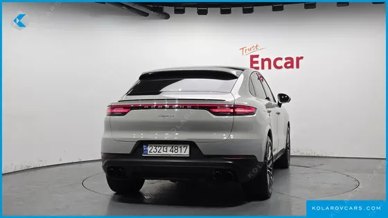 PORSCHE CAYENNE 3.0 COUPE PLATINUM EDITION