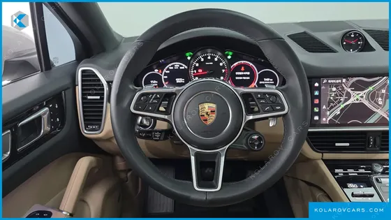 PORSCHE CAYENNE 3.0 COUPE PLATINUM EDITION