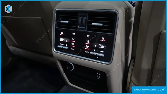 PORSCHE CAYENNE 3.0 COUPE PLATINUM EDITION