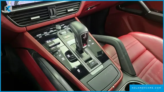 PORSCHE CAYENNE 3.0 COUPE