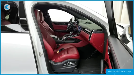 PORSCHE CAYENNE 3.0 COUPE