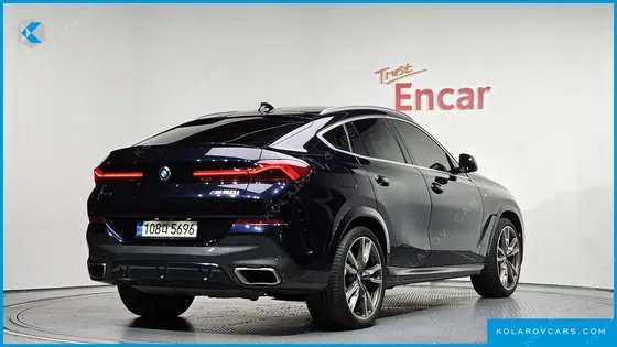 BMW X6 M50I