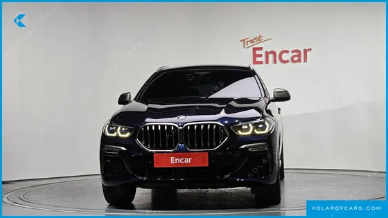 BMW X6 M50I