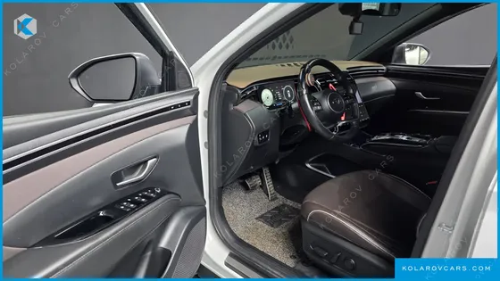 HYUNDAI TUCSON DIESEL 2.0 2WD