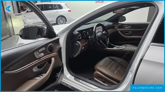 MERCEDES E-CLASS E250 EXCLUSIVE