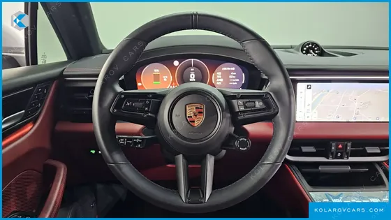 PORSCHE MACAN BASE