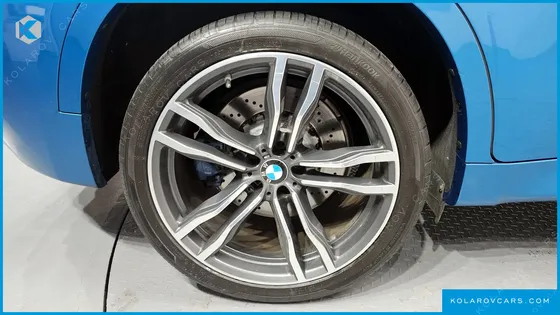 BMW X6M 4.4