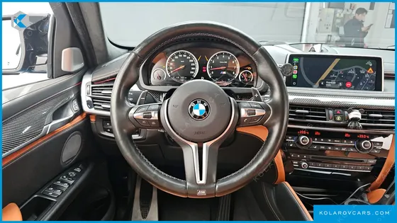 BMW X6M 4.4