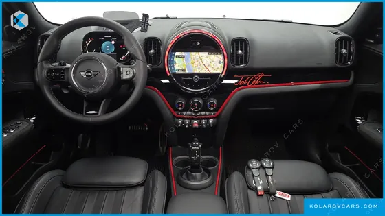 MINI COUNTRYMAN JCW LAUNCH PACK