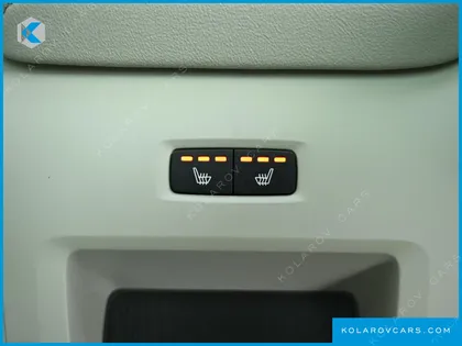 VOLVO XC60 T8 ULTRA BRIGHT