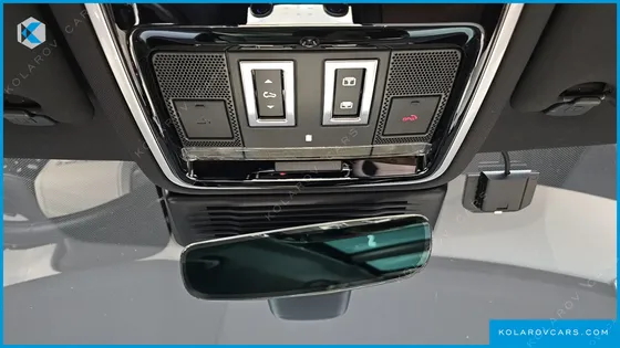 LAND ROVER RANGE ROVER VELAR 2.0 P250 R-DYNAMIC SE
