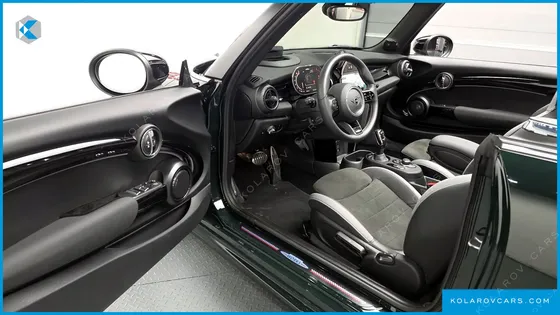 MINI COOPER CONVERTIBLE JCW