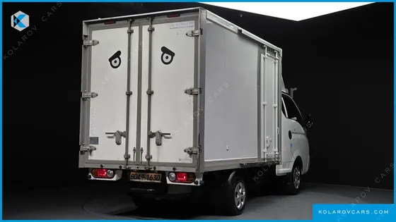 HYUNDAI PORTER II SUPER CABIN LPG