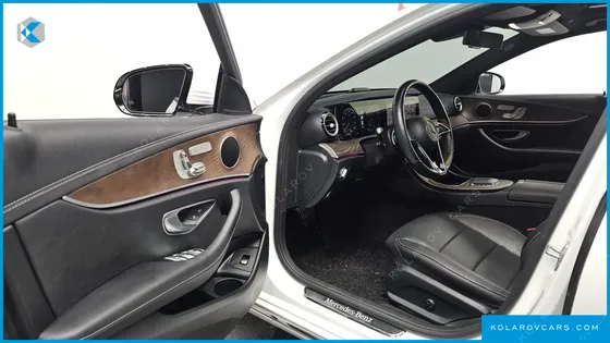 MERCEDES E-CLASS E250 EXCLUSIVE