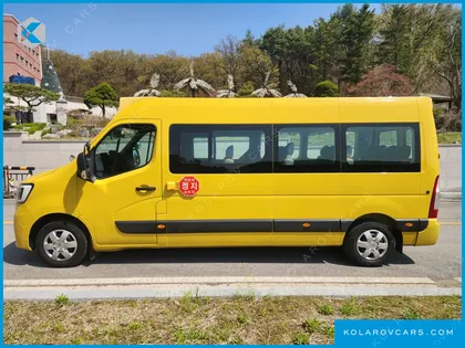 RENAULT KOREA MASTER SCHOOL BUS