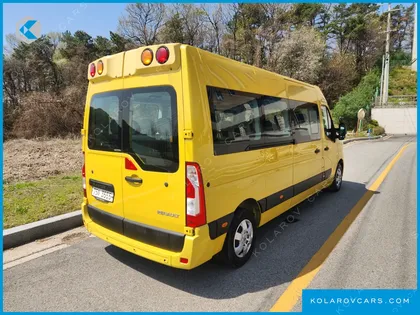 RENAULT KOREA MASTER SCHOOL BUS