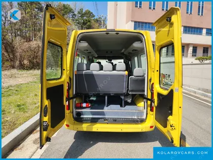 RENAULT KOREA MASTER SCHOOL BUS