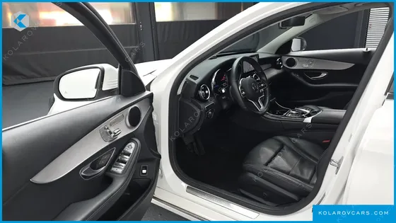 MERCEDES C-CLASS C200 AVANTGARDE