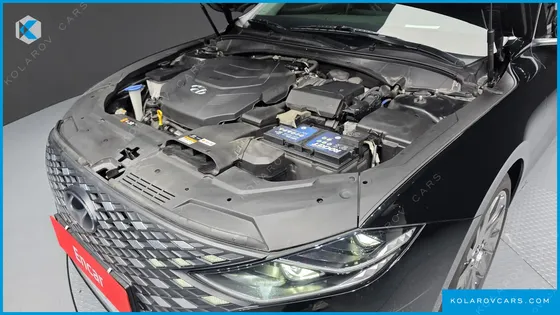 HYUNDAI GRANDEUR 3.3