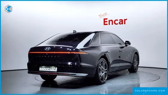 HYUNDAI GRANDEUR 3,5 GASOLINE 4WD