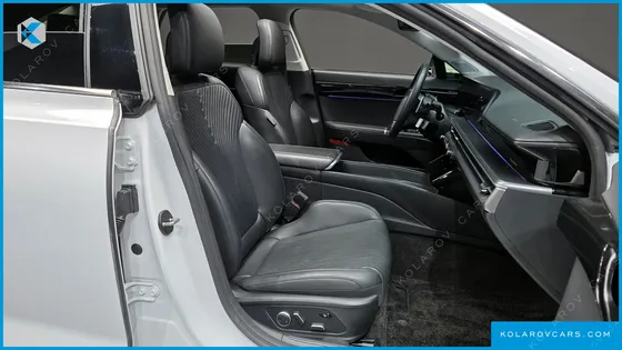 HYUNDAI GRANDEUR 2,5 GASOLINE 2WD