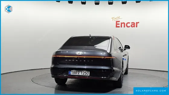 HYUNDAI GRANDEUR 2,5 GASOLINE 2WD