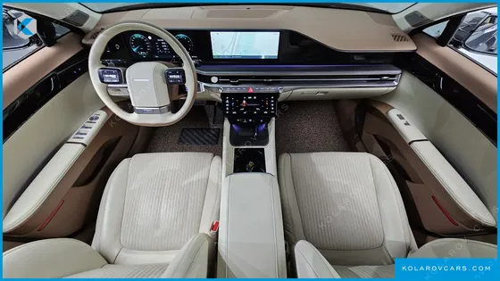 HYUNDAI GRANDEUR 2,5 GASOLINE 2WD