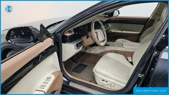 HYUNDAI GRANDEUR 2,5 GASOLINE 2WD