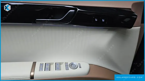 HYUNDAI GRANDEUR 2,5 GASOLINE 2WD