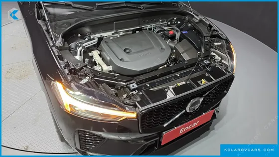 VOLVO XC60 B6 R-DESIGN