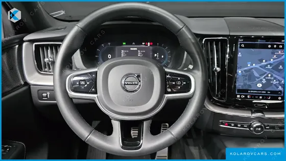 VOLVO XC60 B6 R-DESIGN
