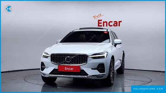 VOLVO XC60 B5 ULTIMATE BRIGHT