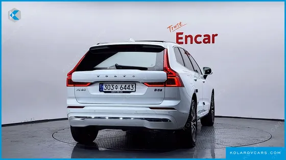 VOLVO XC60 B5 ULTIMATE BRIGHT